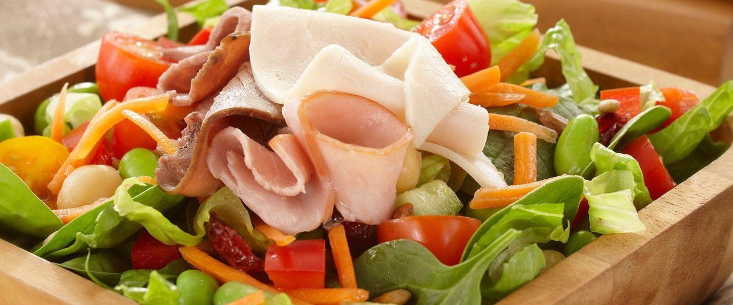 Salad with sliced meat