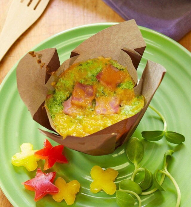 Green eggs and ham in a muffin tin