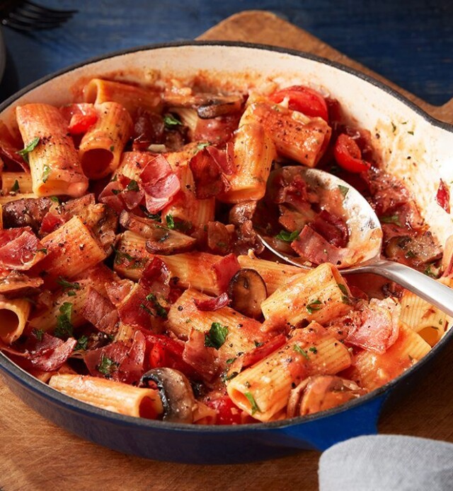 Rigatoni with Speck Prosciutto